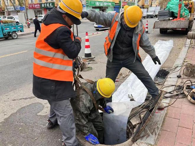 城市血脉焕新颜 牙克石市污水管网便民升级改造工程圆满完工